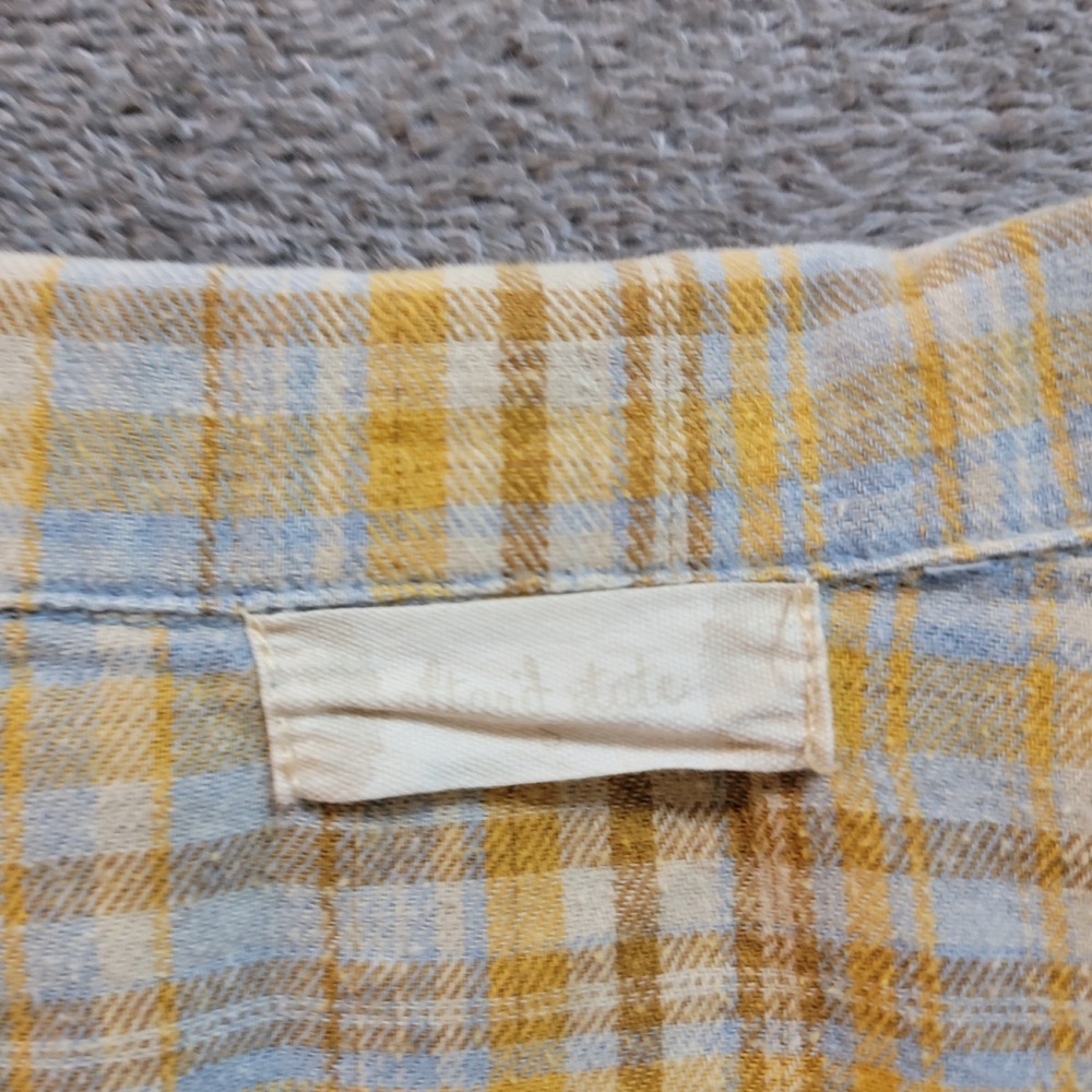 Altar'd State Multicolor Plaid Smiley Face Cropped Long Sleeve Collared Shirt S - Picture 2 of 3